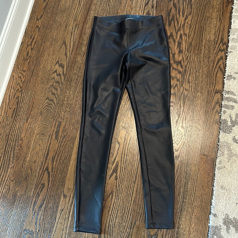 Express faux leather leggings Xsmall XS